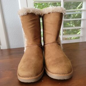 Women's Brown Shearling Boots